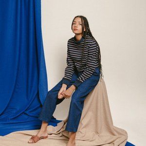 Maggie Cropped Sweatshirt